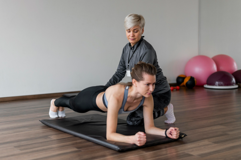 How to Choose the Right Personal Fitness Instructor in Singapore